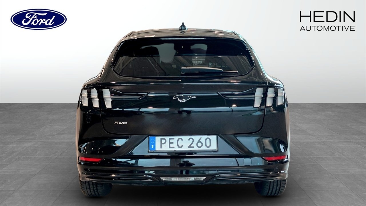 Ford Mustang Mach-E Extended Range 2022, photo 7/10