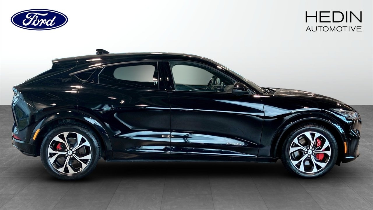 Ford Mustang Mach-E Extended Range 2022, photo 6/10