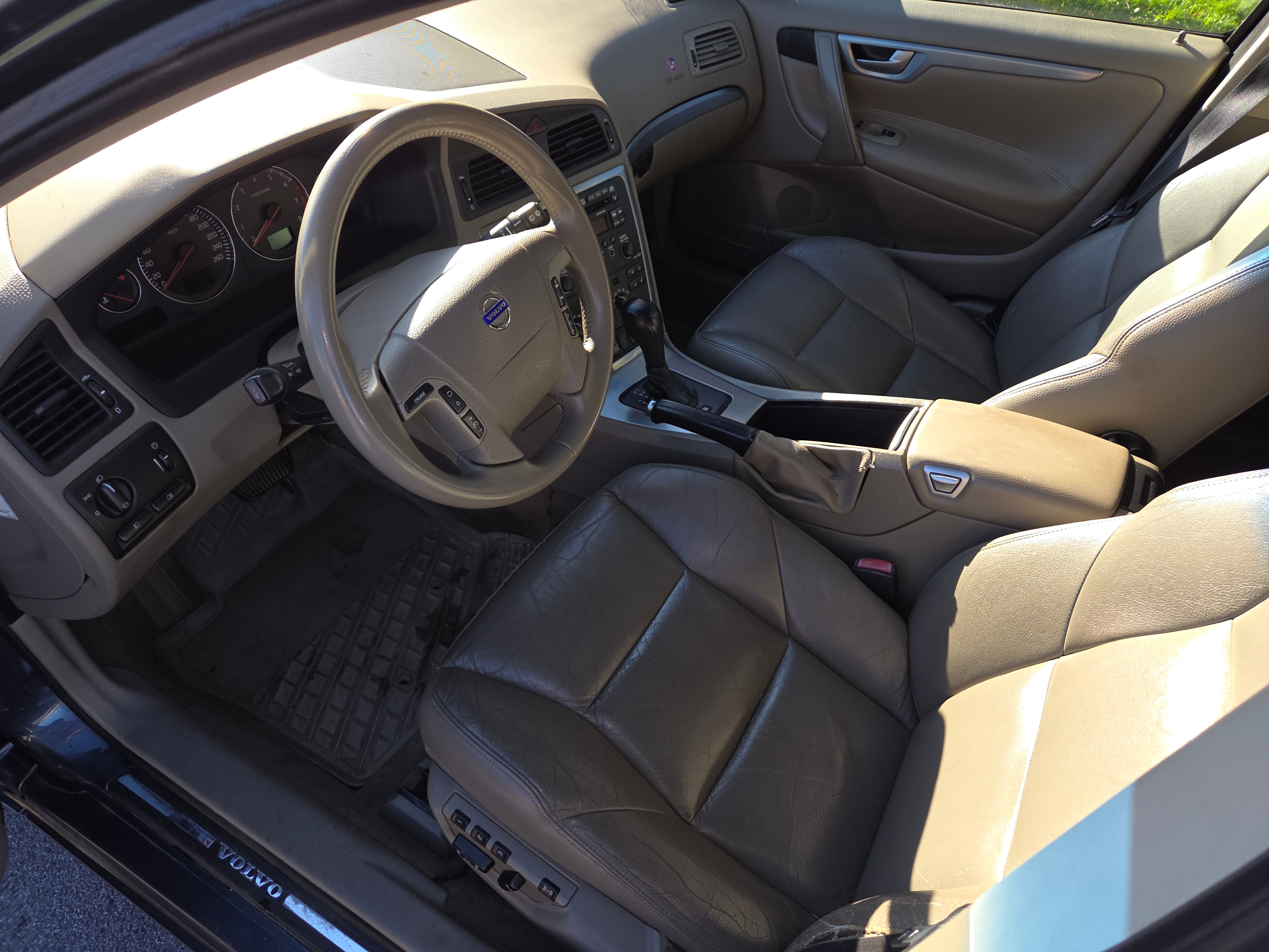 Volvo V70 2.5T Geartronic 2005, bild 3/3