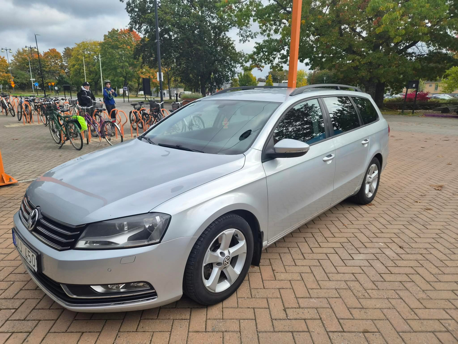 Volkswagen Passat 2012, bild 2/10