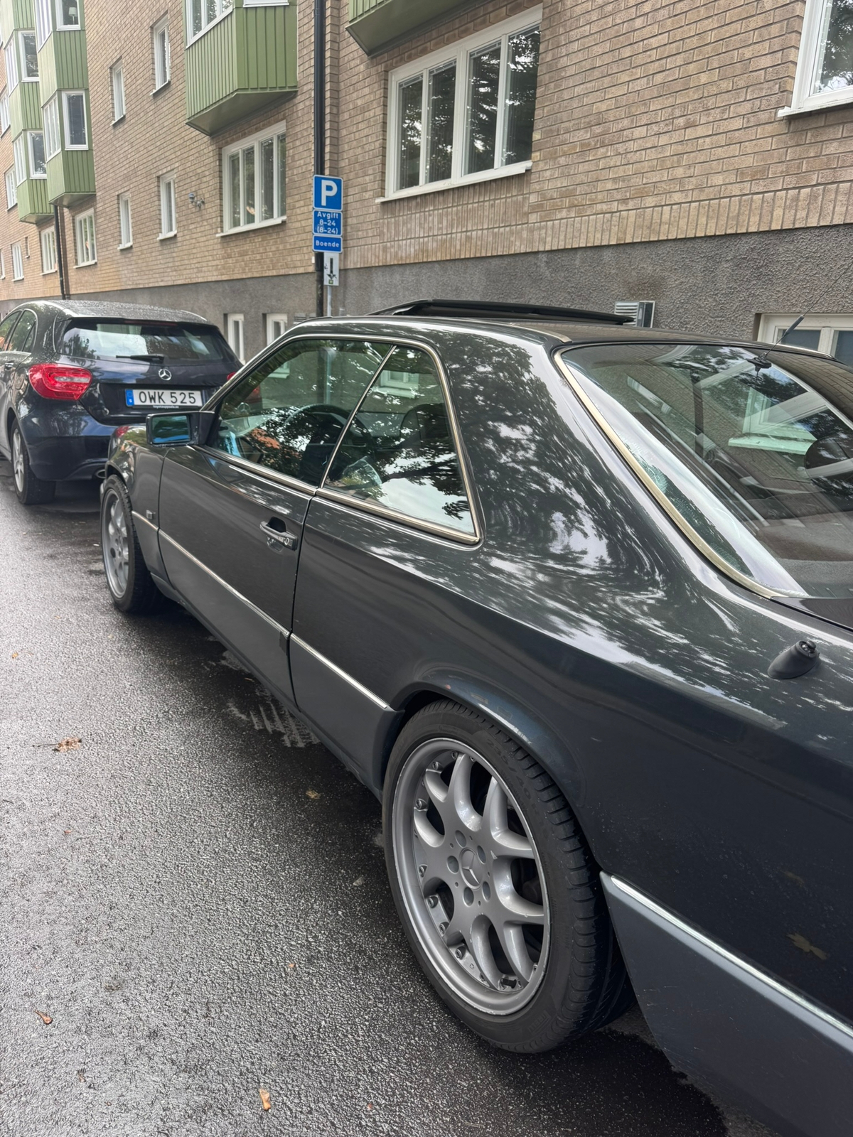 Mercedes-Benz 300