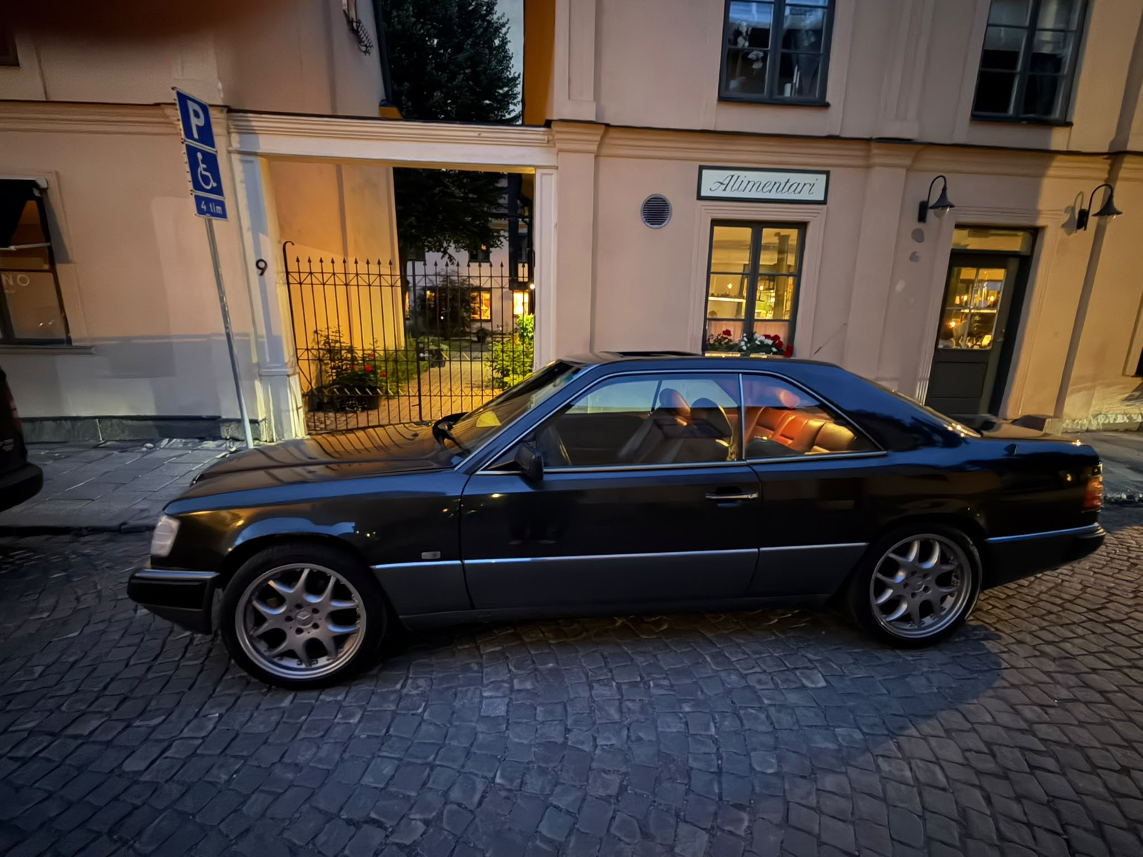 Mercedes-Benz 300 CE Coupé 4G-Tronic 1991, kuva 7/7