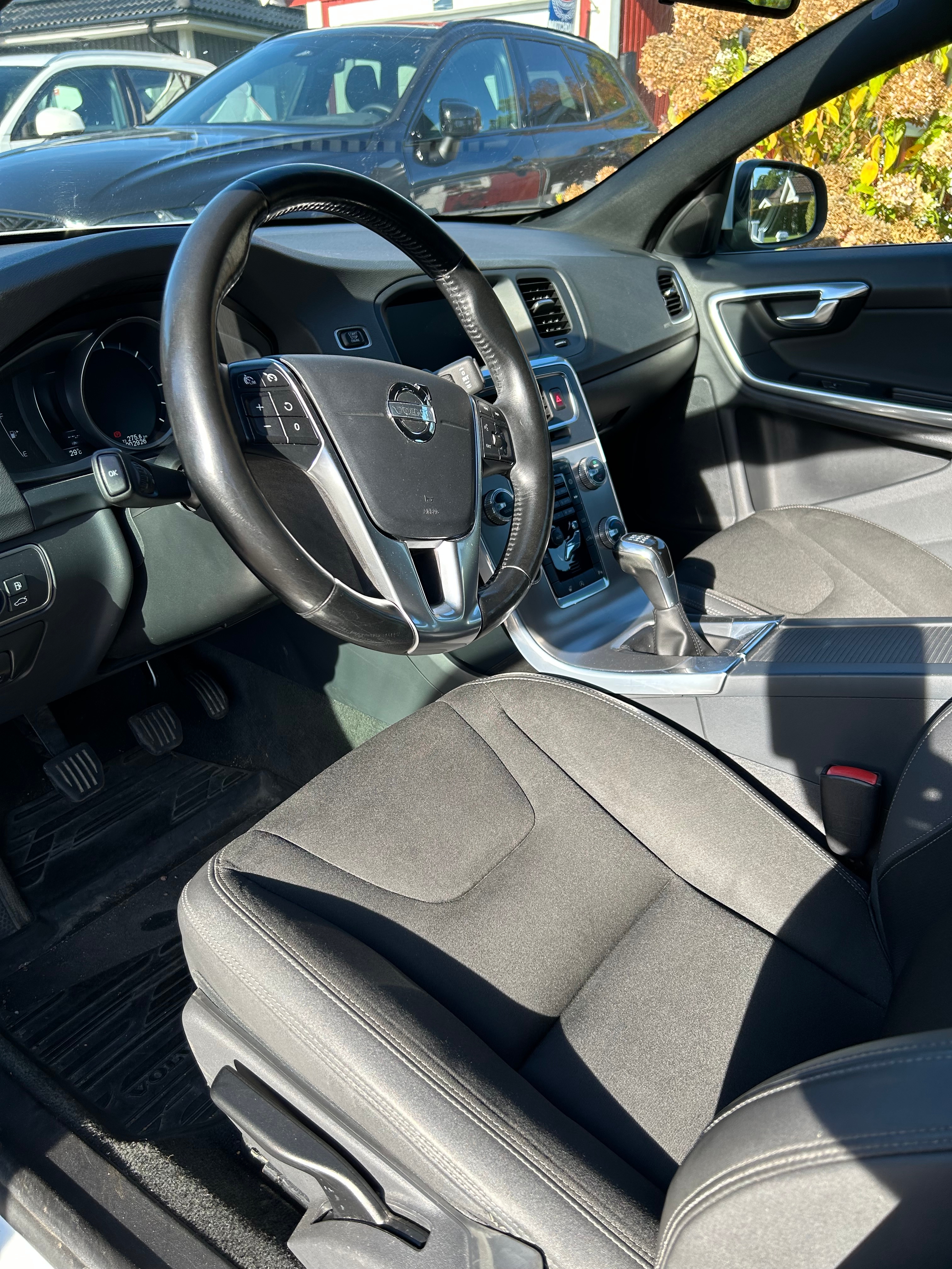 Volvo V60 D4 Manuell 2015, kuva 6/7