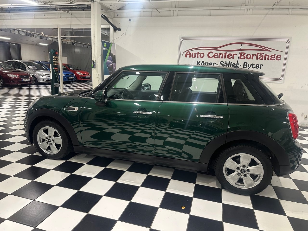 MINI Cooper 5-dörrars Pepper Euro 6 2017, photo 6/10