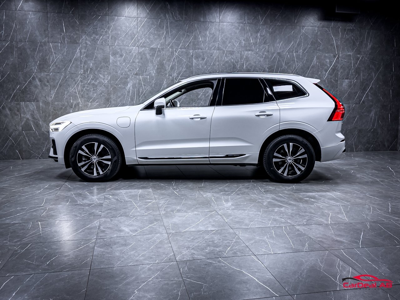 Volvo XC60 2024, kuva 4/10