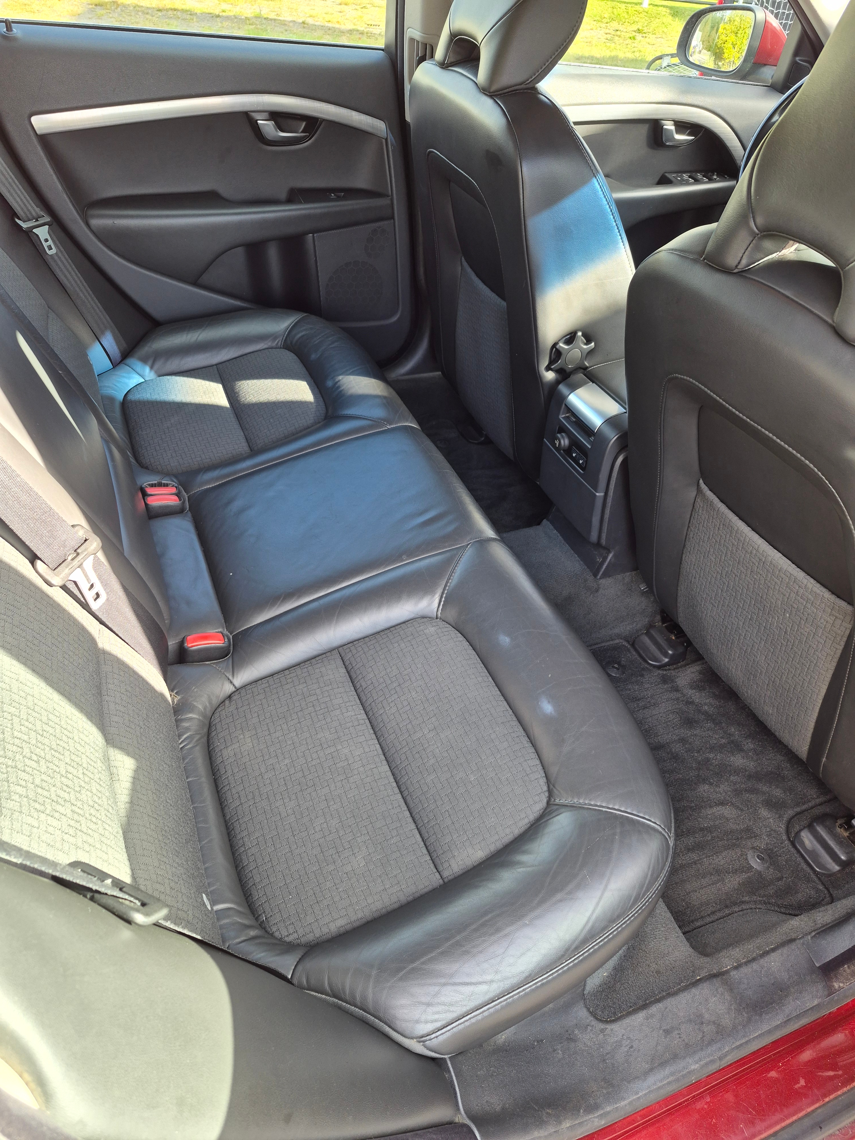 Volvo V70 D3 Manuell 2011, kuva 7/9