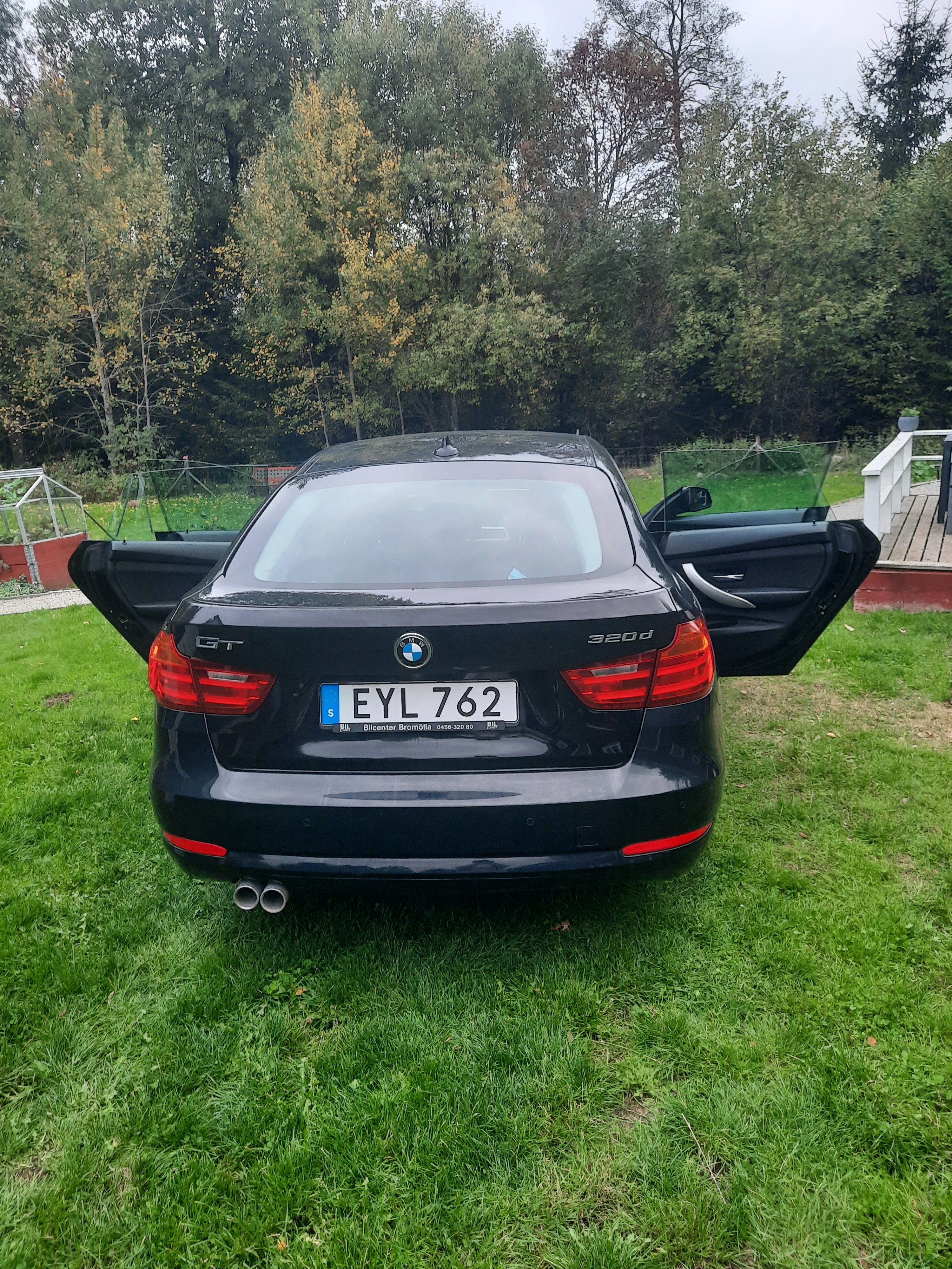 BMW 320 d Gran Turismo Manuell 2016, kuva 4/10
