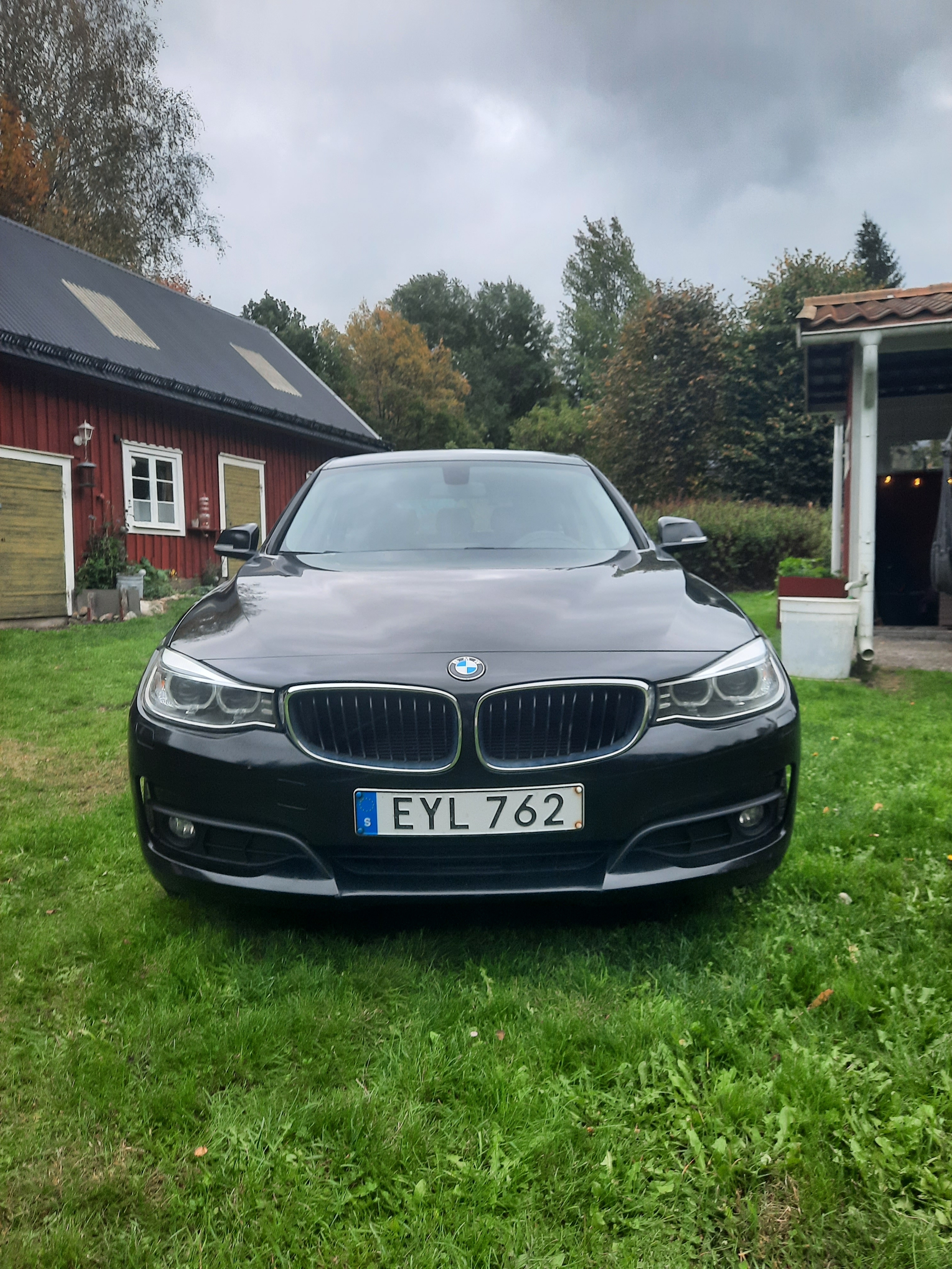 BMW 320 d Gran Turismo Manuell 2016, kuva 7/10
