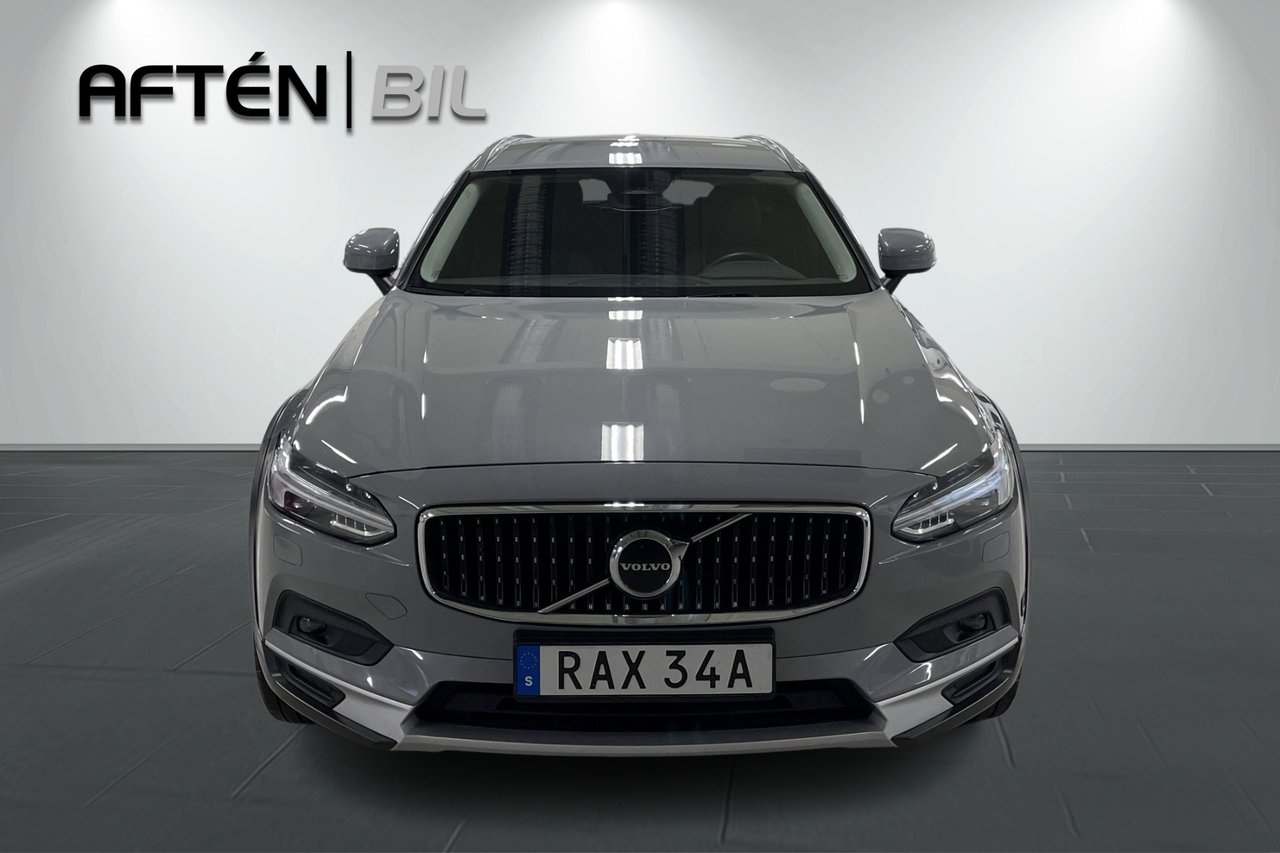 Volvo V90 Cross Country B4 AWD 2024, kuva 3/10