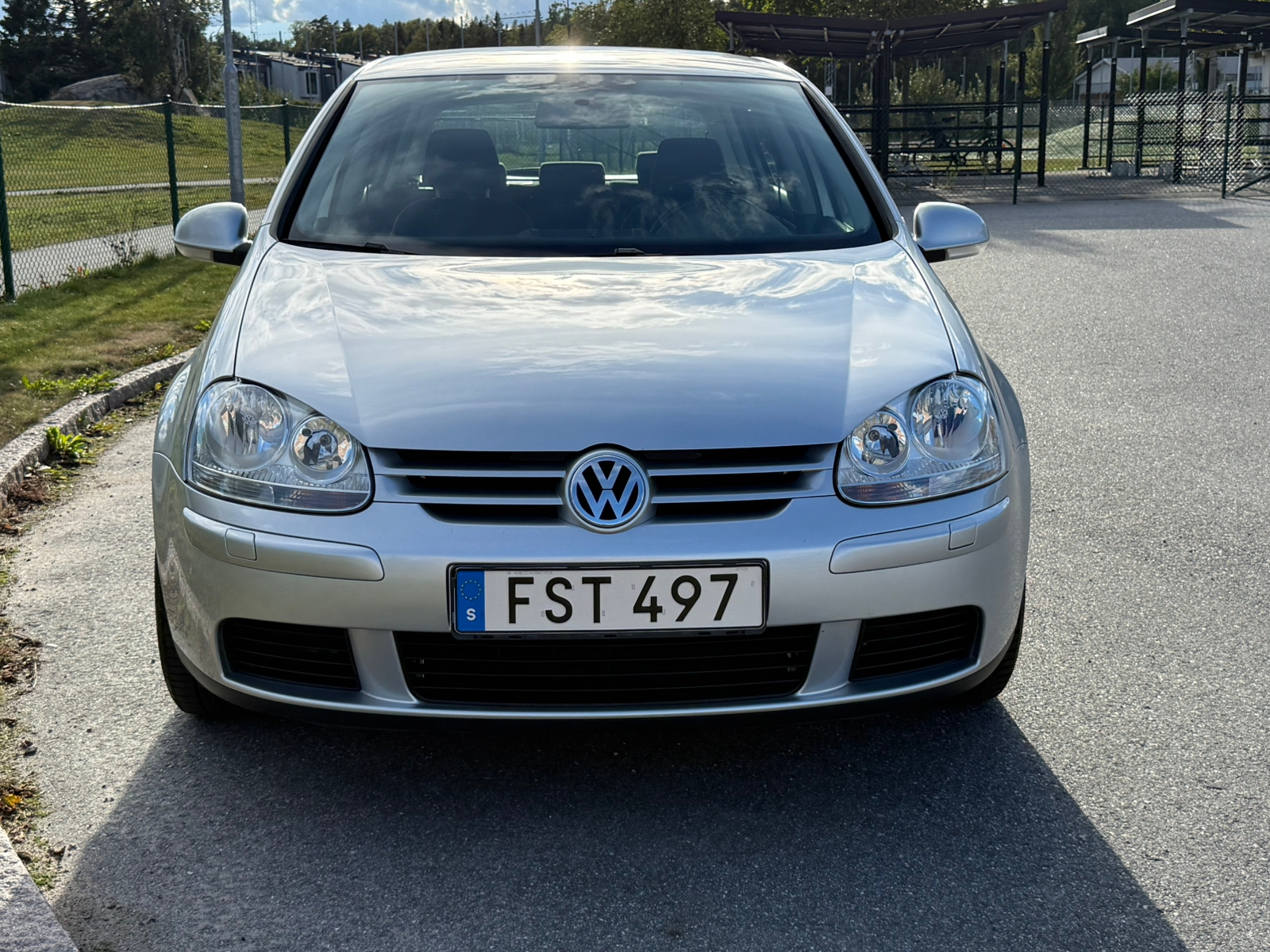 Volkswagen Golf V 5-dörrar 1.6 Manuell 2008, photo 2/8