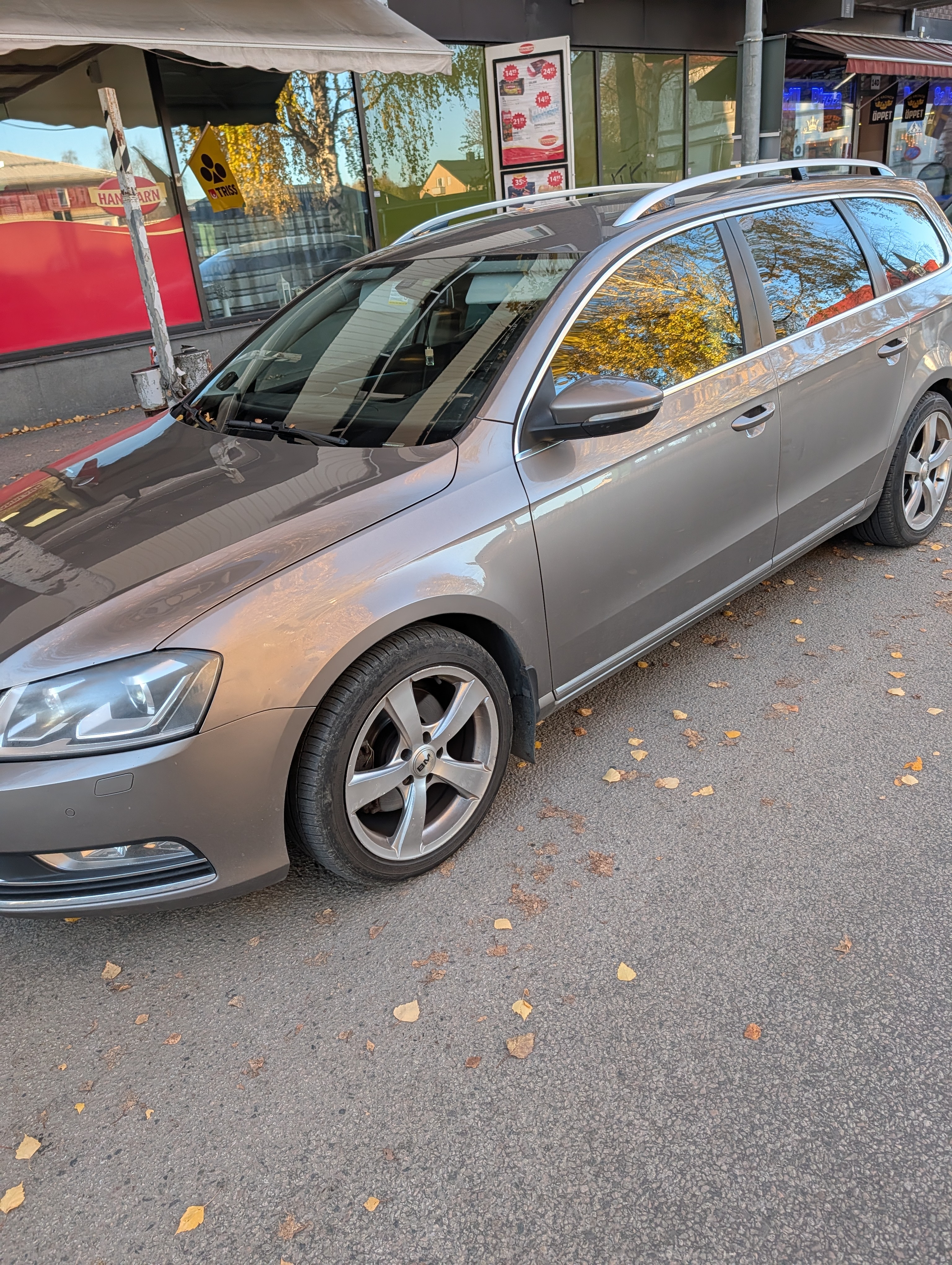 Volkswagen Passat 2012, bild 5/6