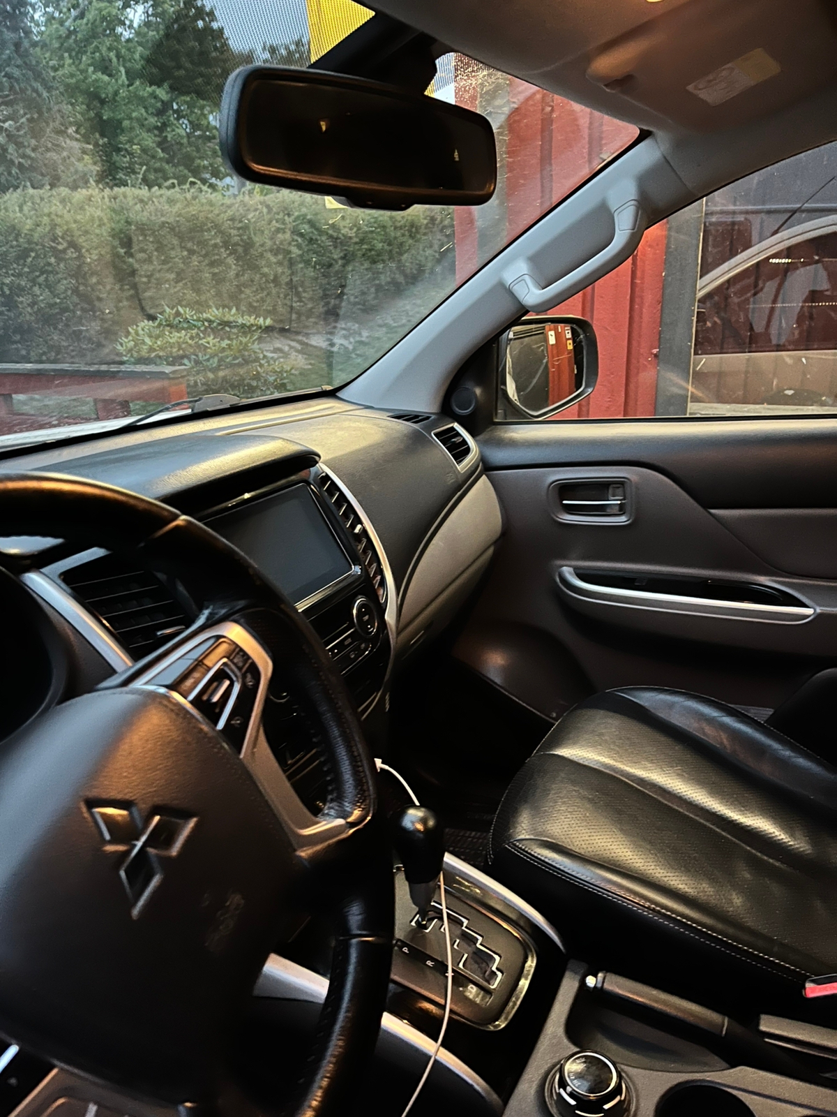Mitsubishi L200 2018, bild 5/10