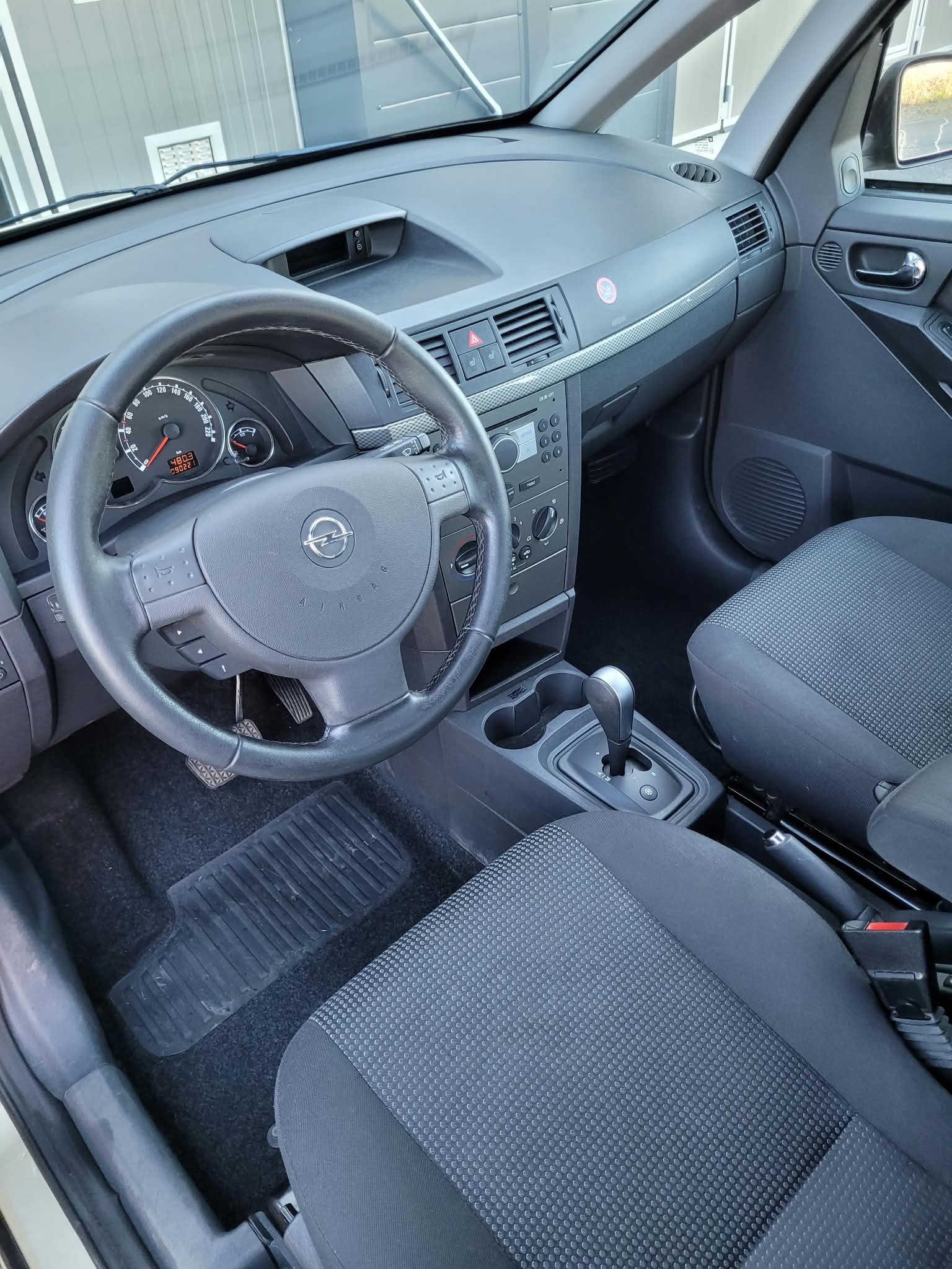 Opel Meriva 1.6 Twinport Easytronic 2008, bild 4/4
