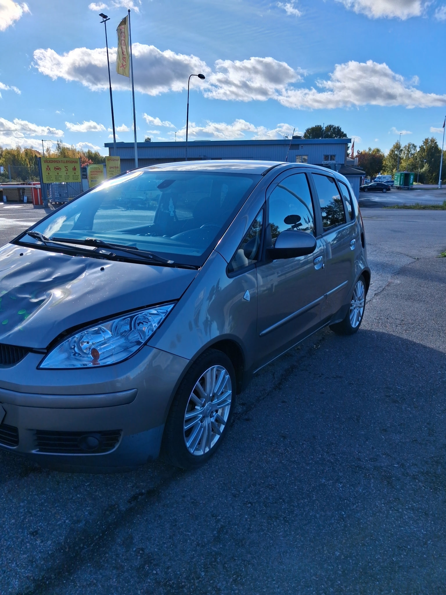 Mitsubishi Colt