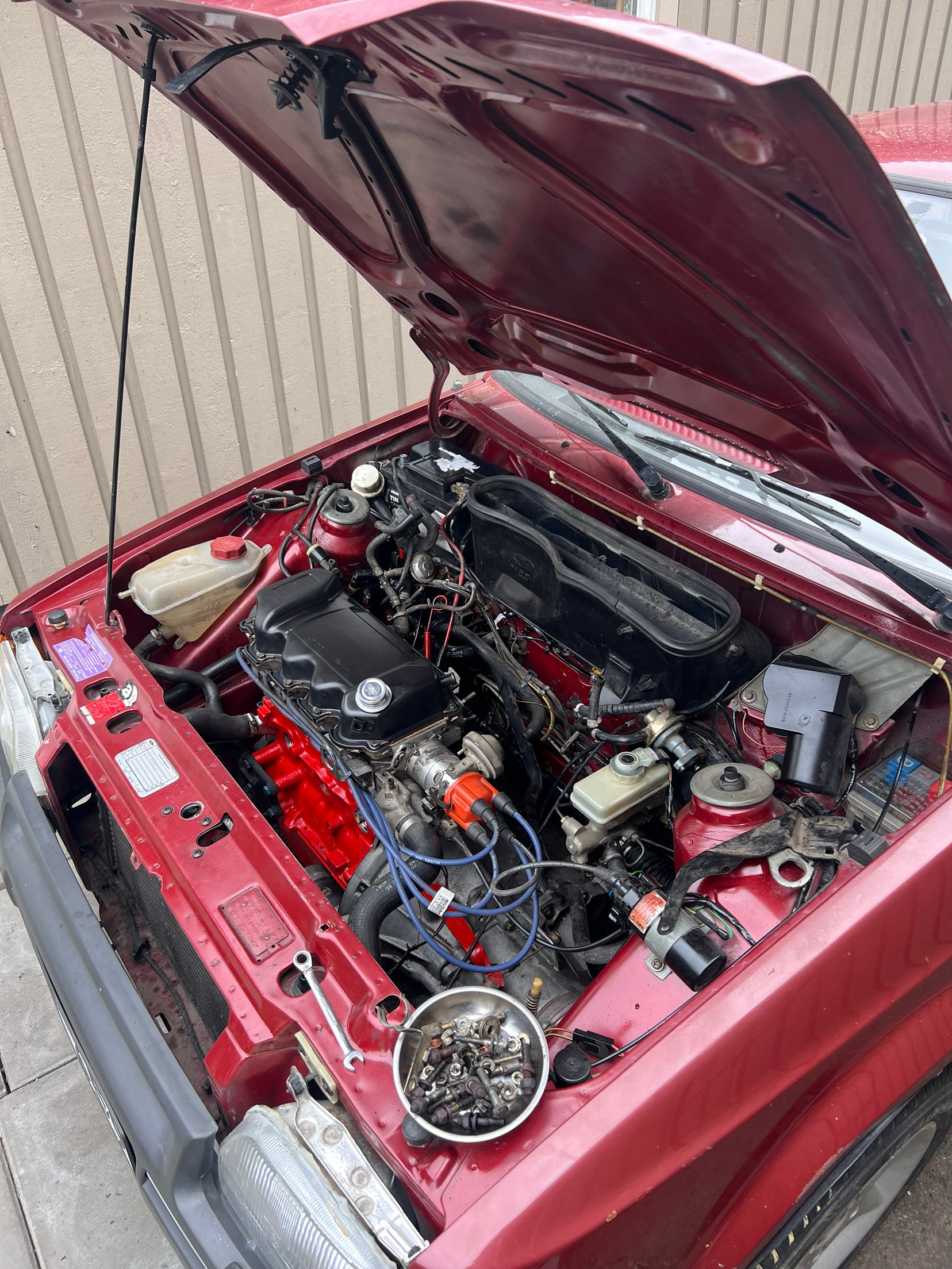 Ford Escort 1987, kuva 2/4