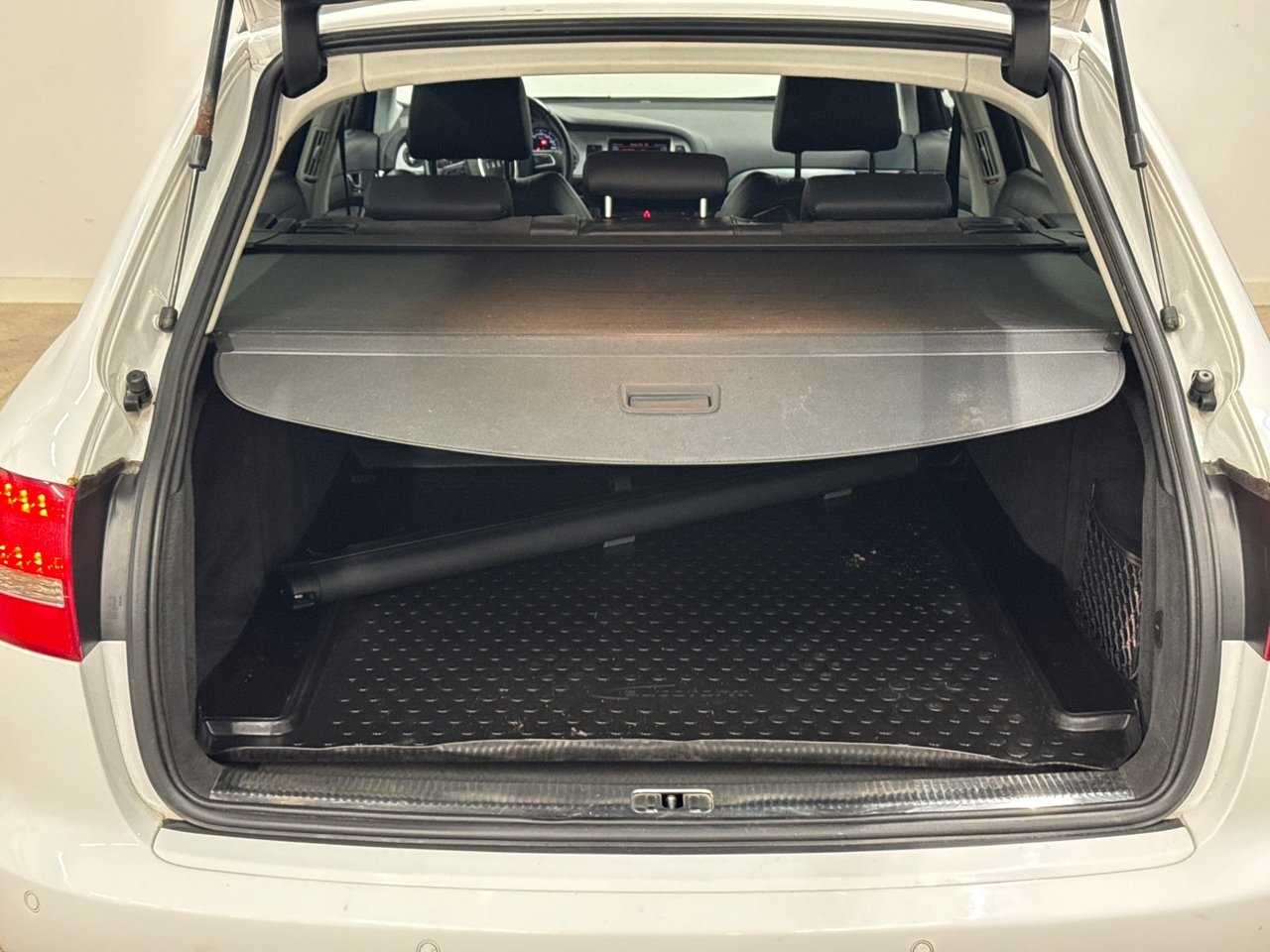 Audi A6 2011, photo 7/10