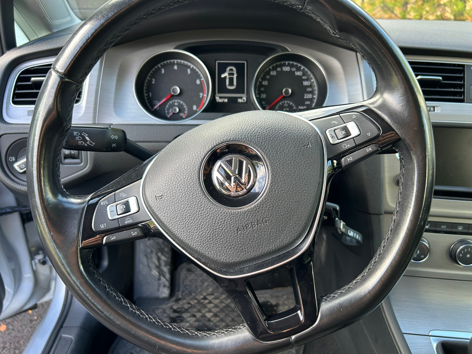 Volkswagen Golf 1.2 TSI 2016, bild 4/9
