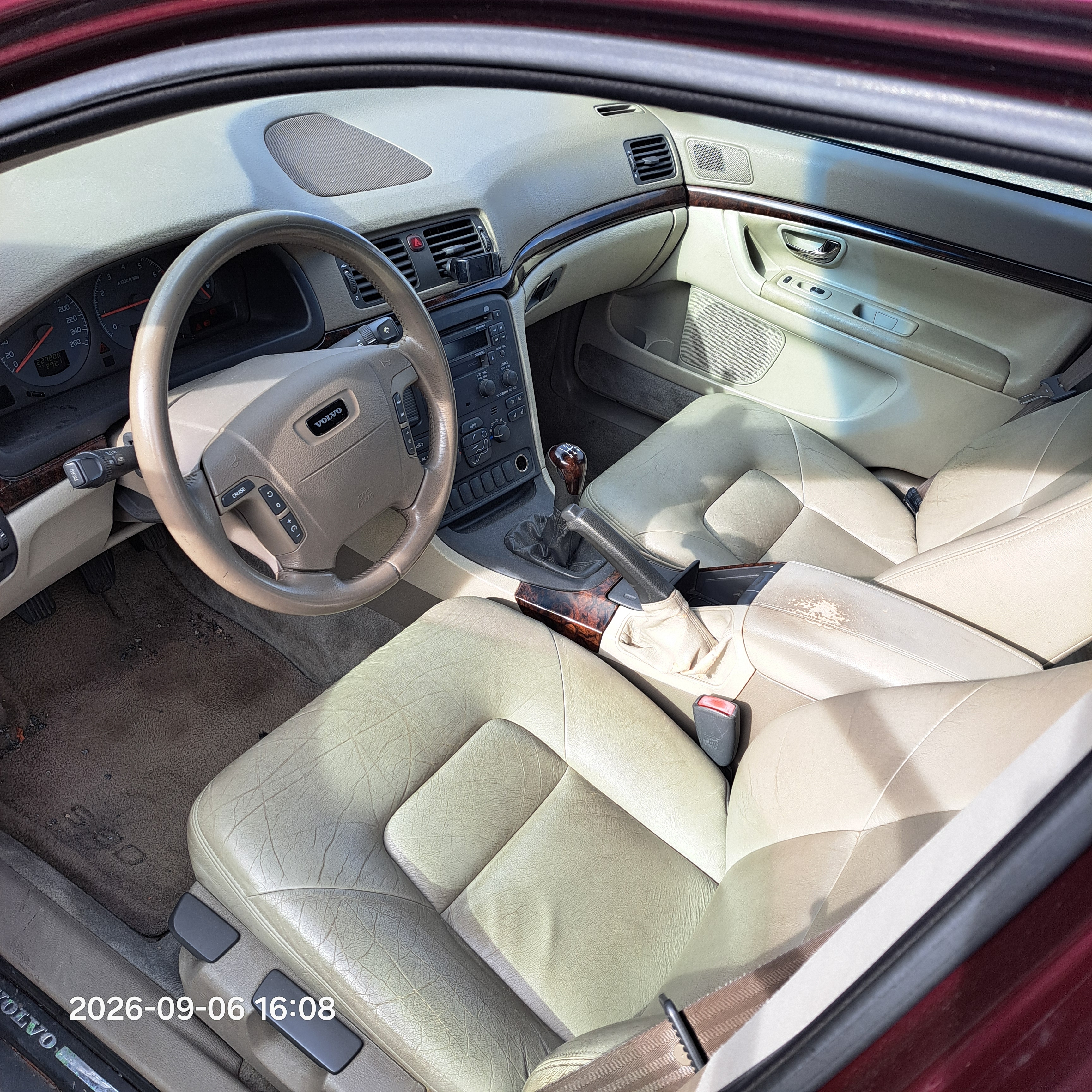 Volvo S80 2.4 Manuell 1999, bild 7/9