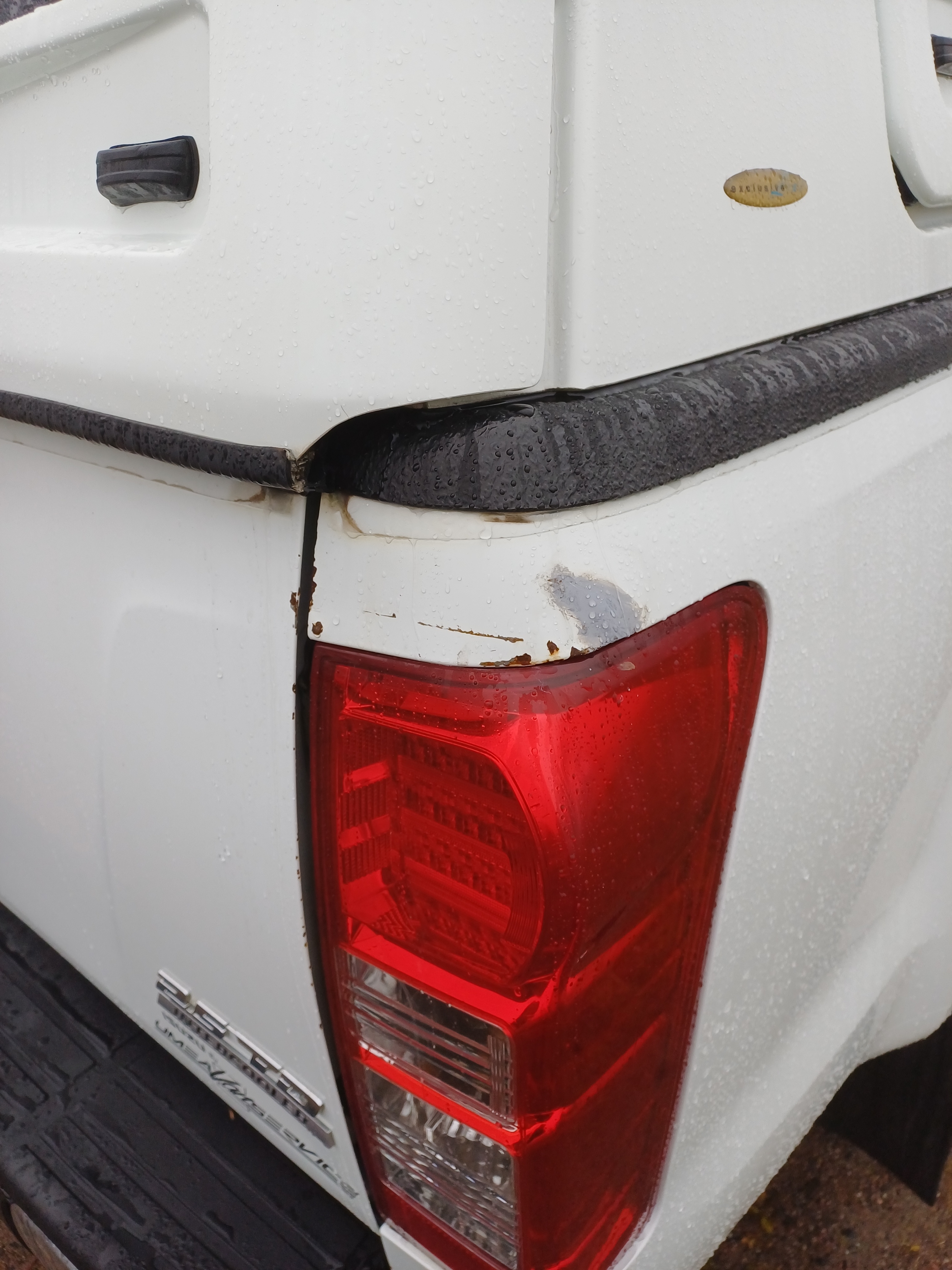 Isuzu D-max Space Cab 2.5 4WD Manuell 2012, kuva 7/8