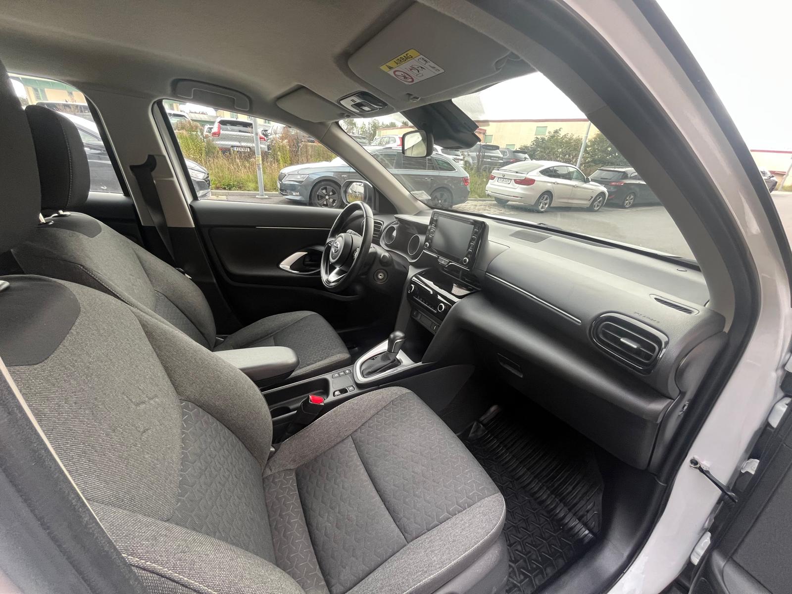 Toyota Yaris Cross Hybrid e-CVT 2024, bild 5/10