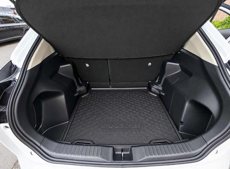 Toyota Yaris Cross Hybrid e-CVT 2024, bild 6/10