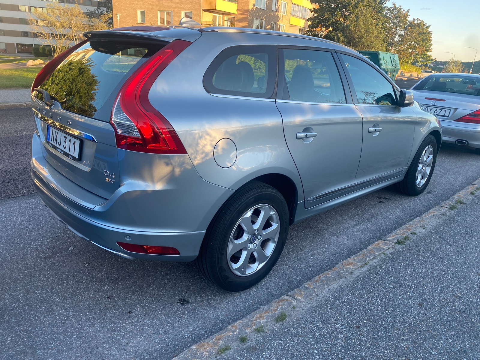 Volvo XC60 2016, photo 2/2