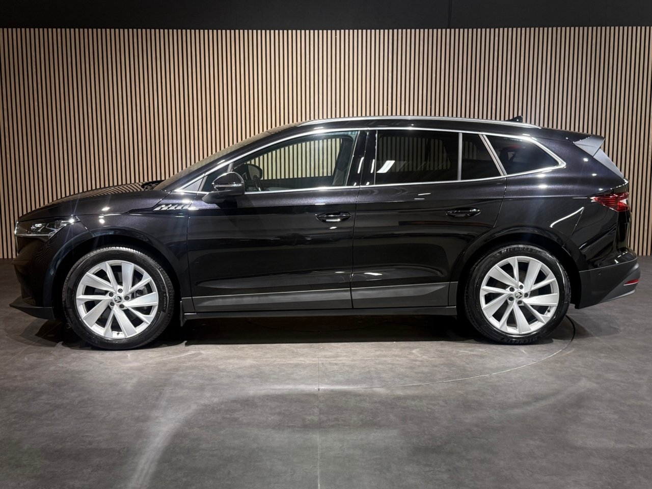 Skoda Enyaq 80 iV80 2022, photo 7/10