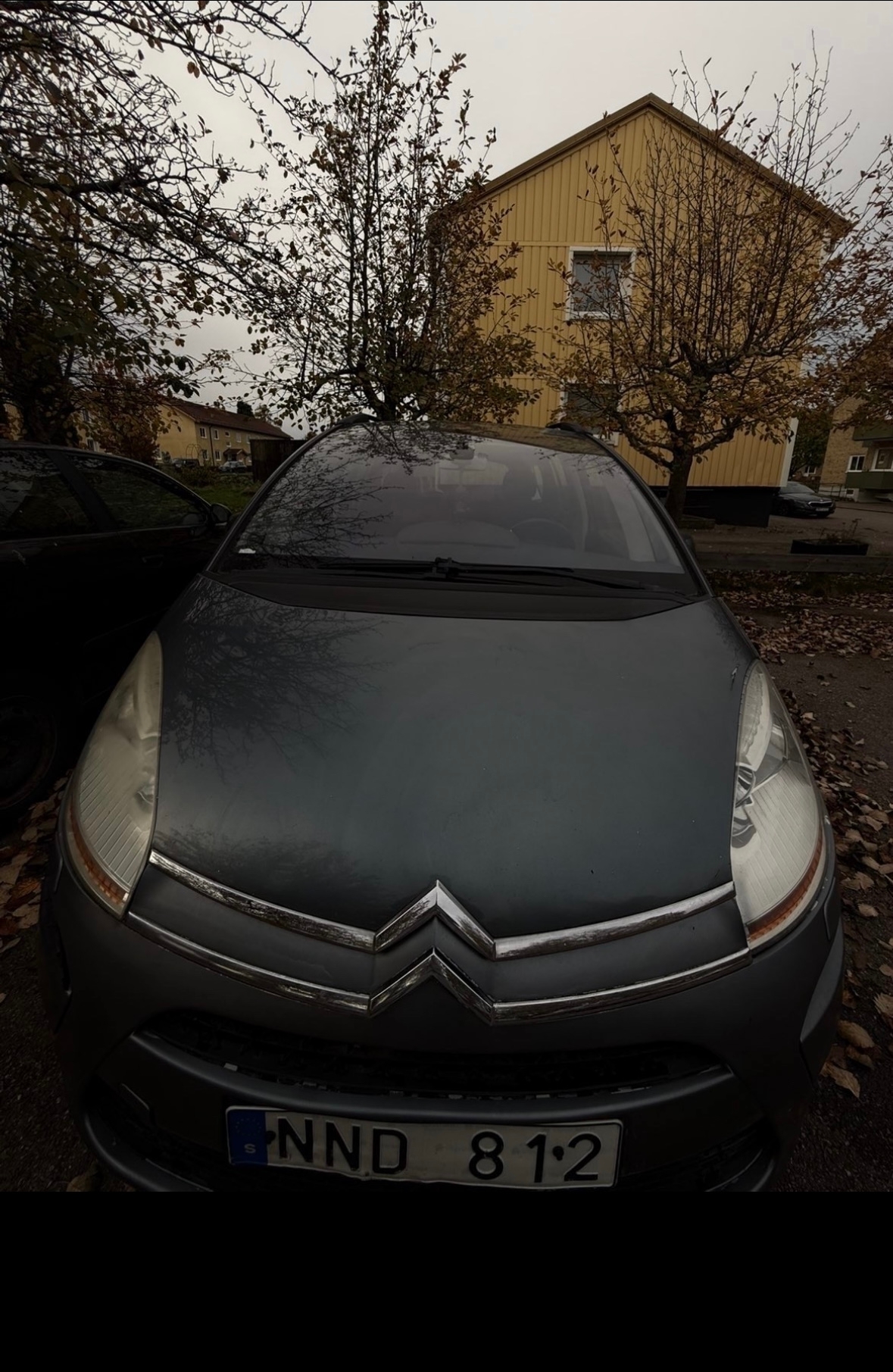 Citroen Grand C4 Picasso 1.6 HDiF EGS 2008, kuva 2/7