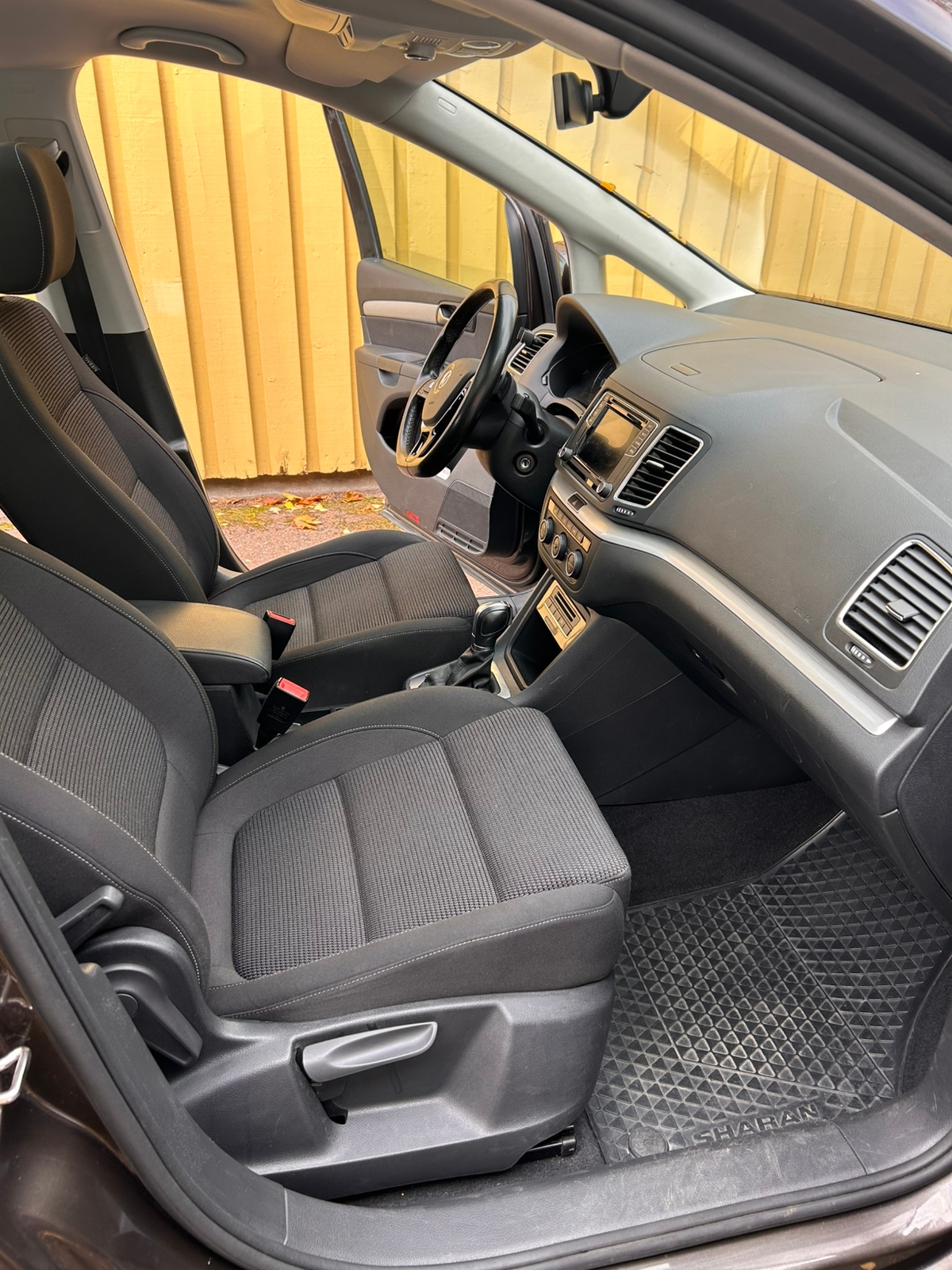 Volkswagen Sharan 2016, bild 5/9