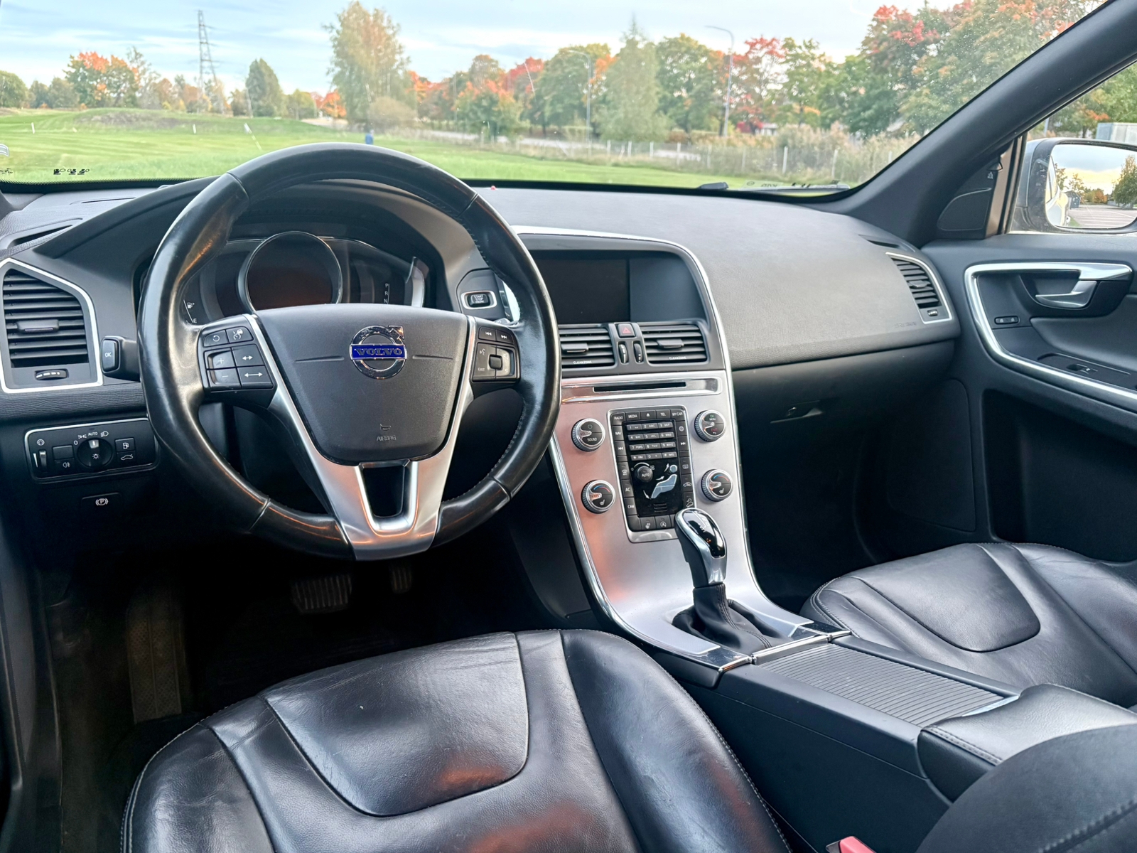 Volvo XC60 D4 AWD Geartronic 2017, bild 7/8