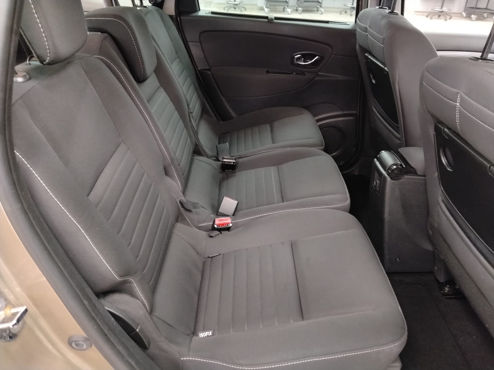 Renault Grand Scenic III 1.5 dCi DCT 2015, photo 7/10