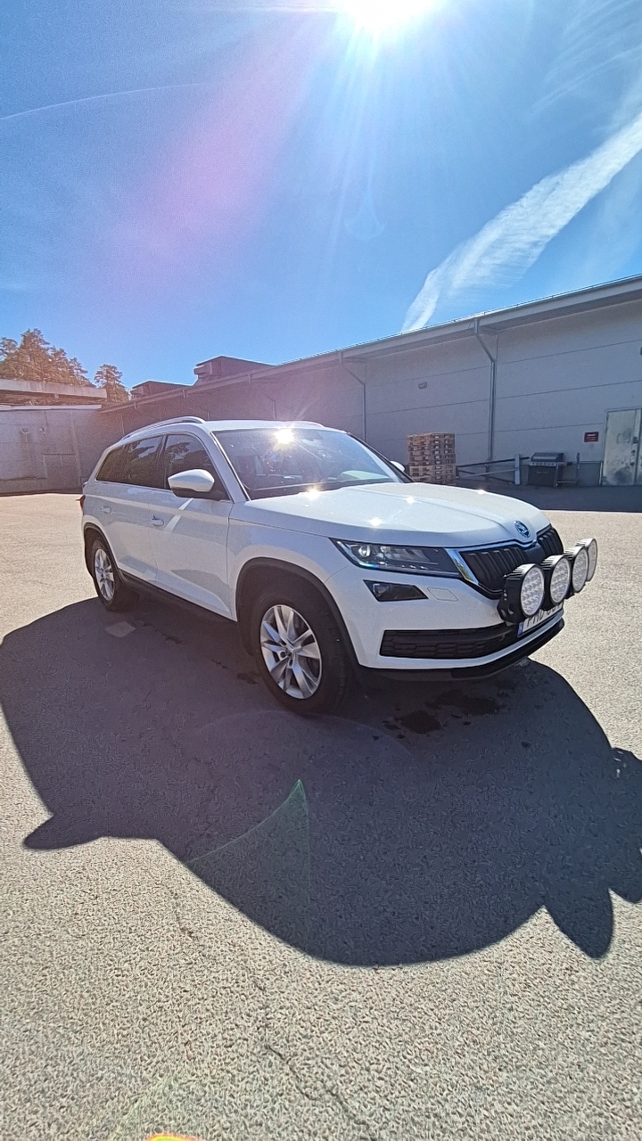 Skoda Kodiaq 2.0 TDI SCR 2018, bild 2/9