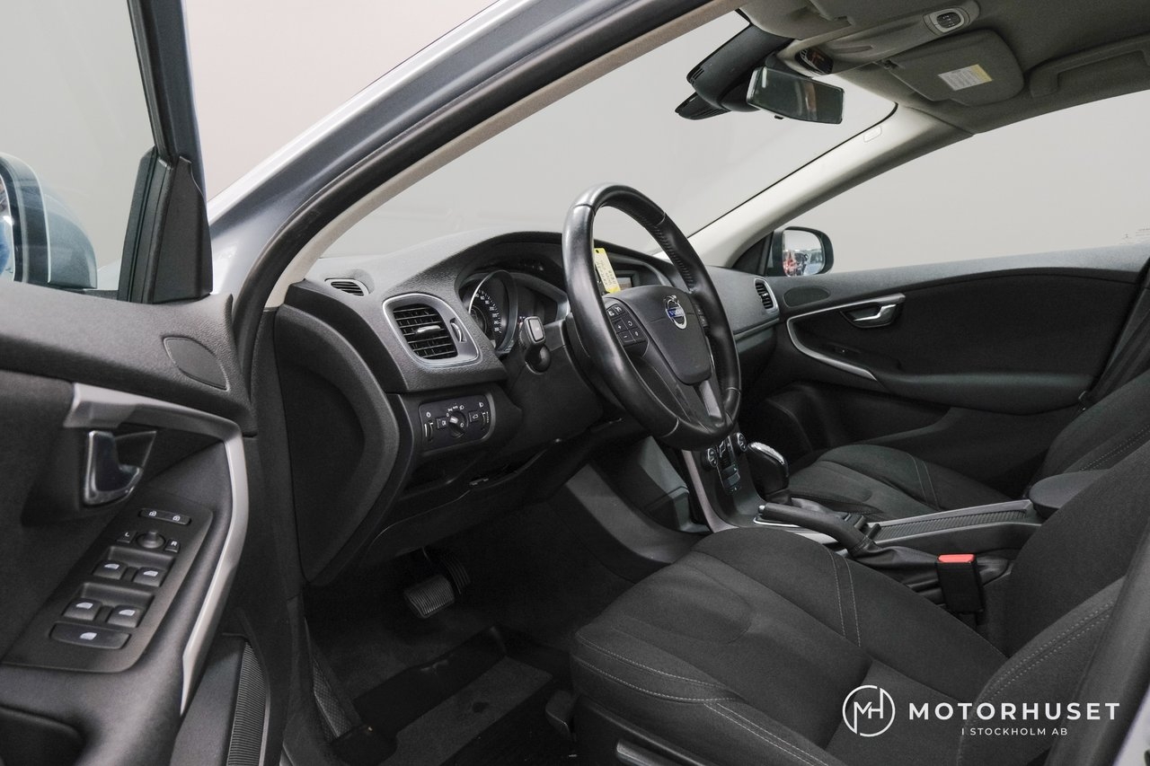 Volvo V40 2014, photo 7/10