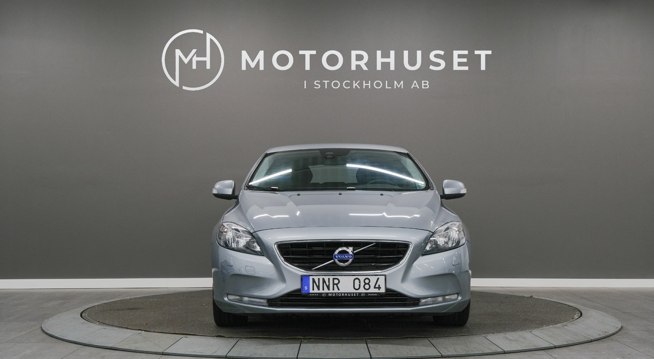 Volvo V40 2014, photo 2/10