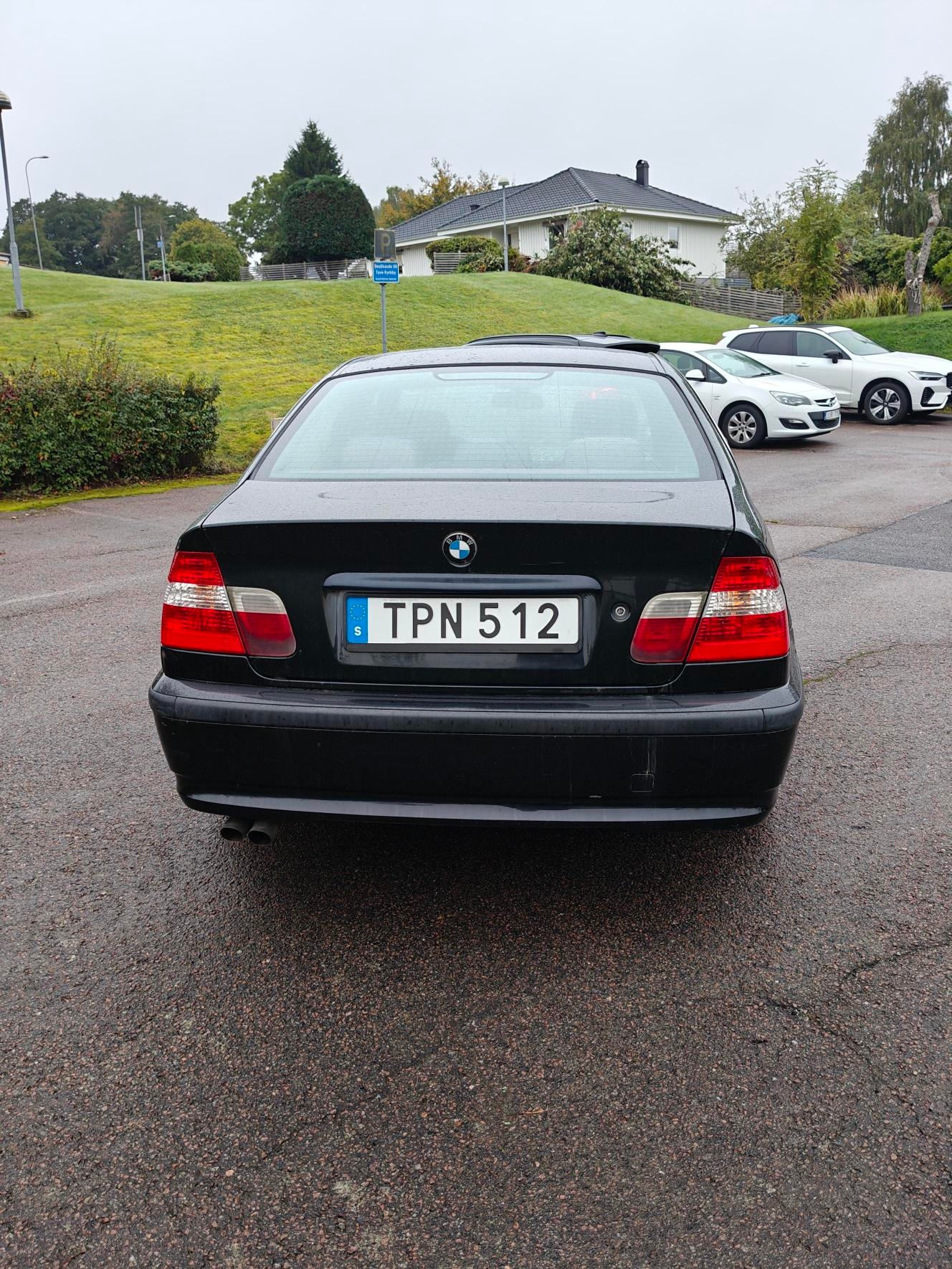 BMW 320 i Sedan Manuell 2003, photo 4/5
