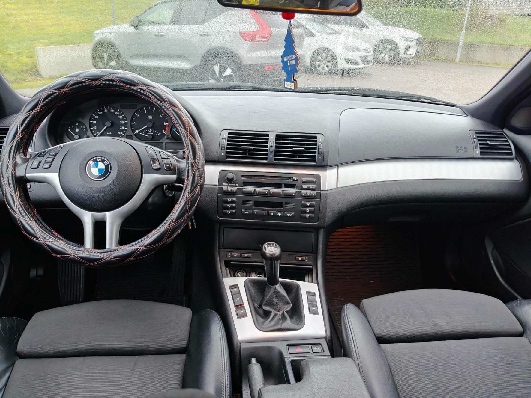 BMW 320 i Sedan Manuell 2003, photo 5/5