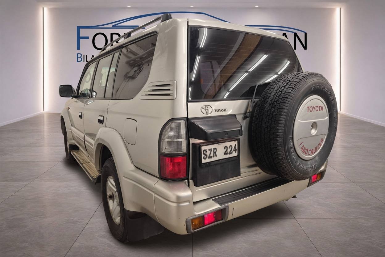 Toyota Land Cruiser 5-dörrar 3.0 4WD 2001, bild 6/10