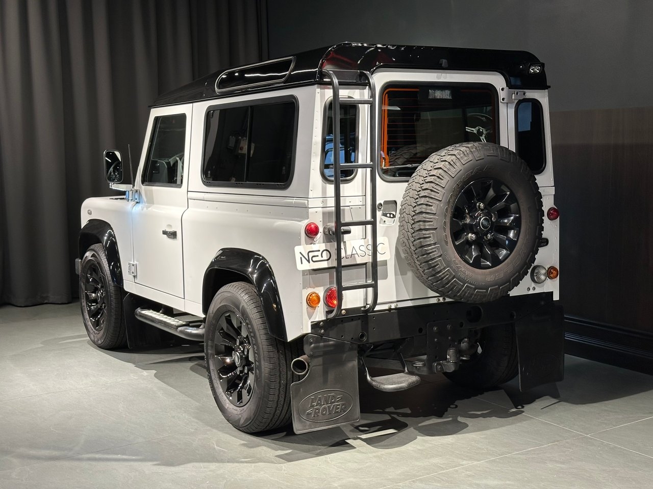 Land Rover Defender 2015, bild 6/10