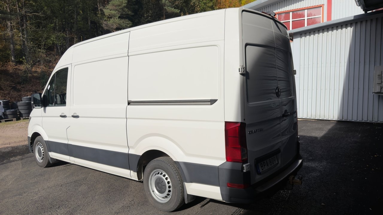 Volkswagen Crafter 35 2.0 TDI Euro 6 2017, photo 7/10