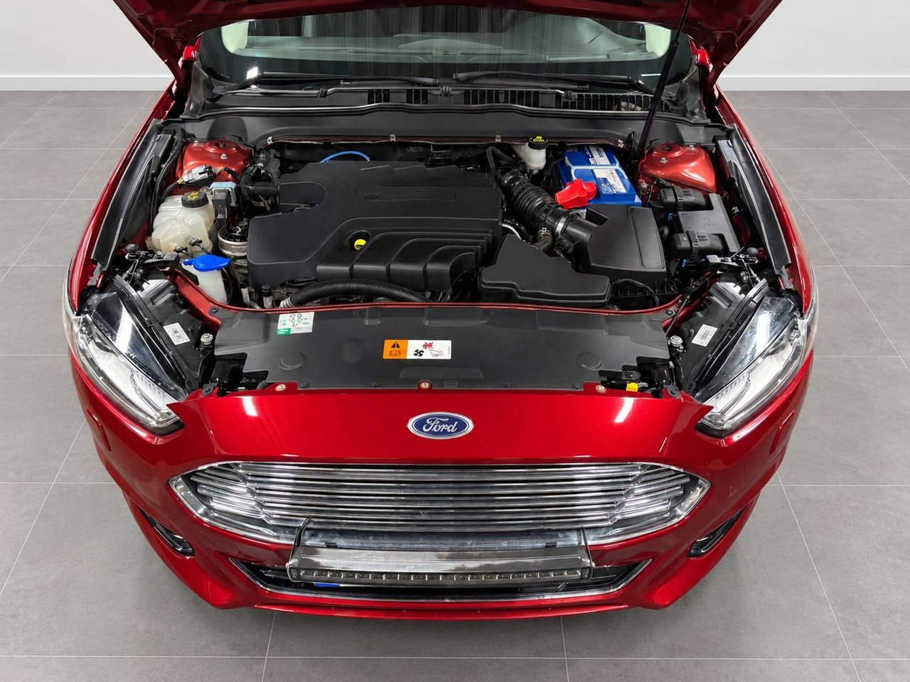 Ford Mondeo 2015, bild 5/10