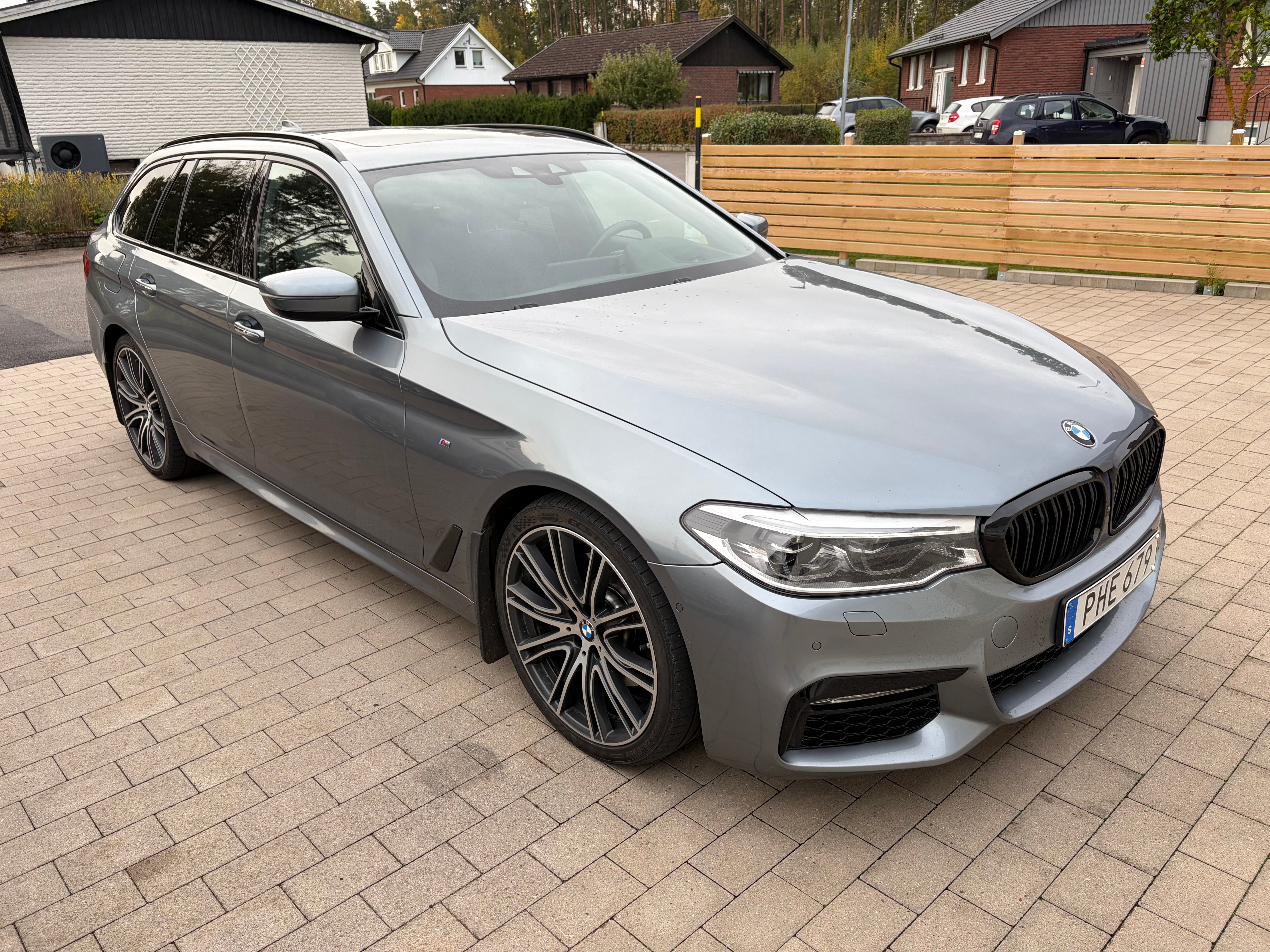 BMW 530 2018, photo 4/6
