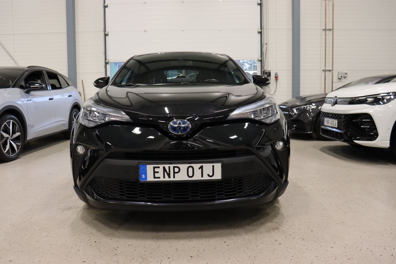 Toyota C-HR 2020, photo 3/10