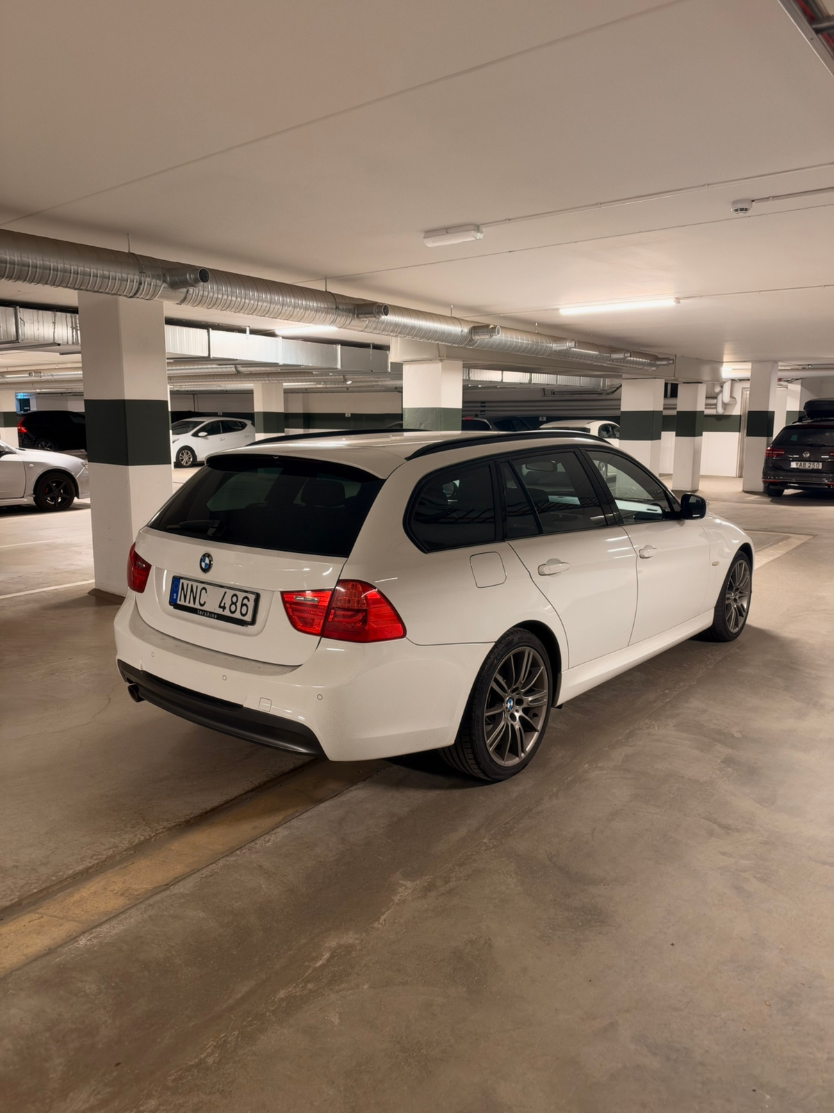 BMW 320 d xDrive Touring Automatisk 2012, photo 5/10