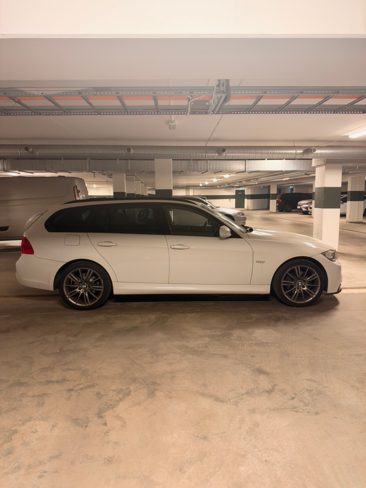 BMW 320 d xDrive Touring Automatisk 2012, photo 6/10