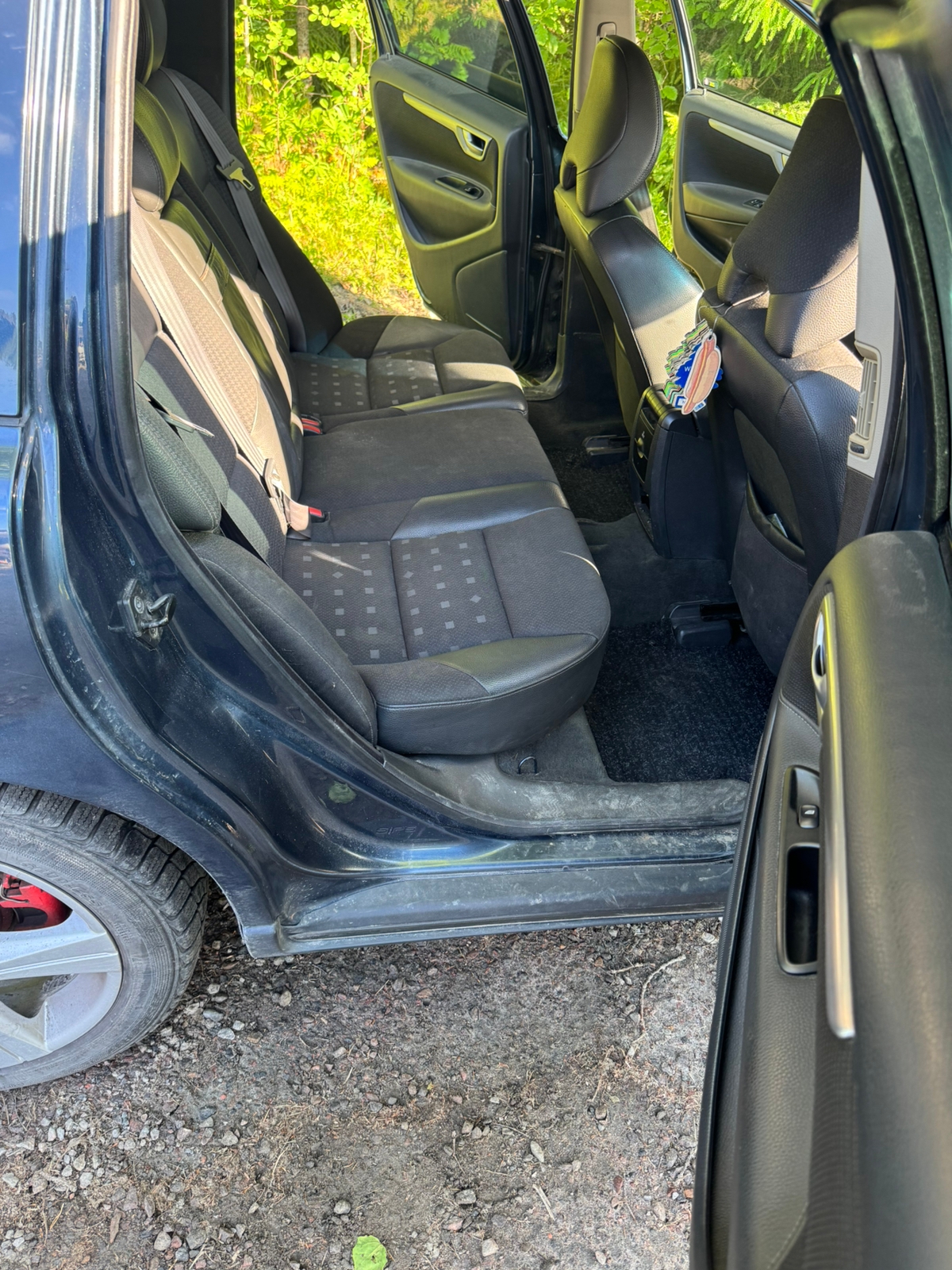 Volvo V70 2.4 Manuell 2006, kuva 4/5