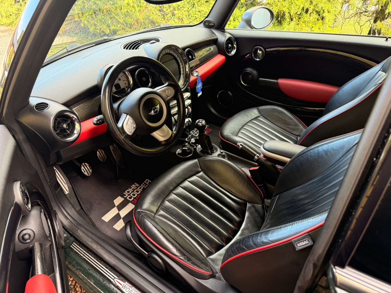 MINI John Cooper Works Manuell 2010, photo 2/8