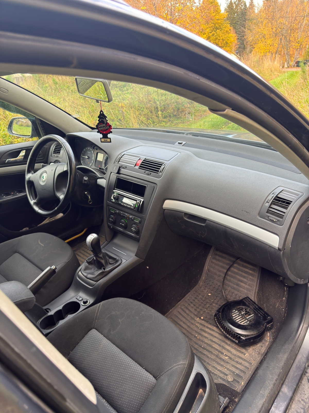 Skoda Octavia 2008, kuva 6/8