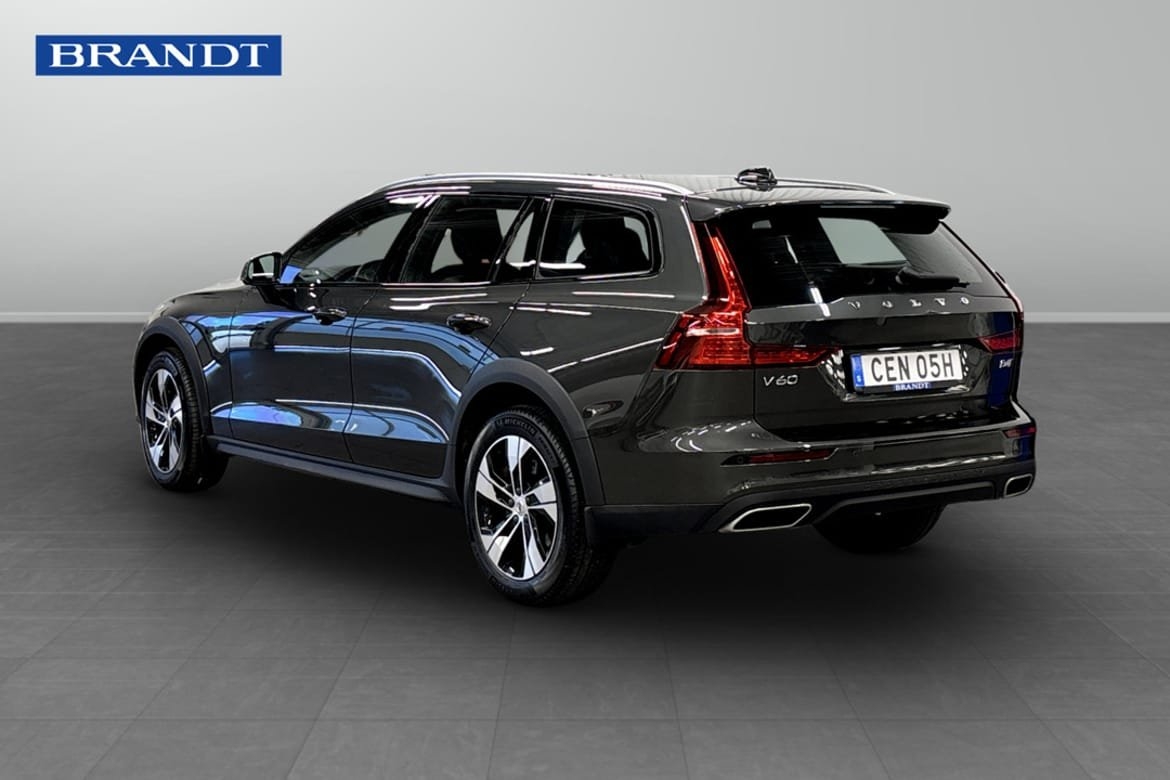 Volvo V60 Cross Country B4 Diesel 2021, bild 2/10