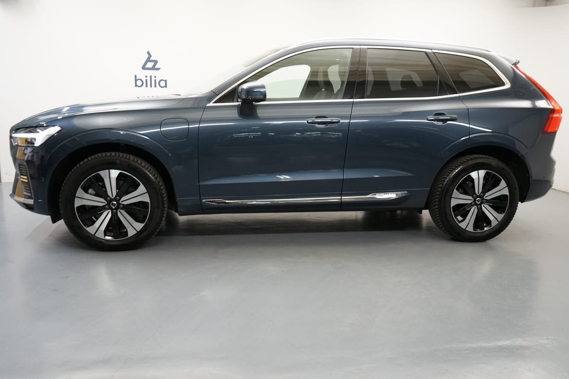 Volvo XC60 2024, photo 2/10