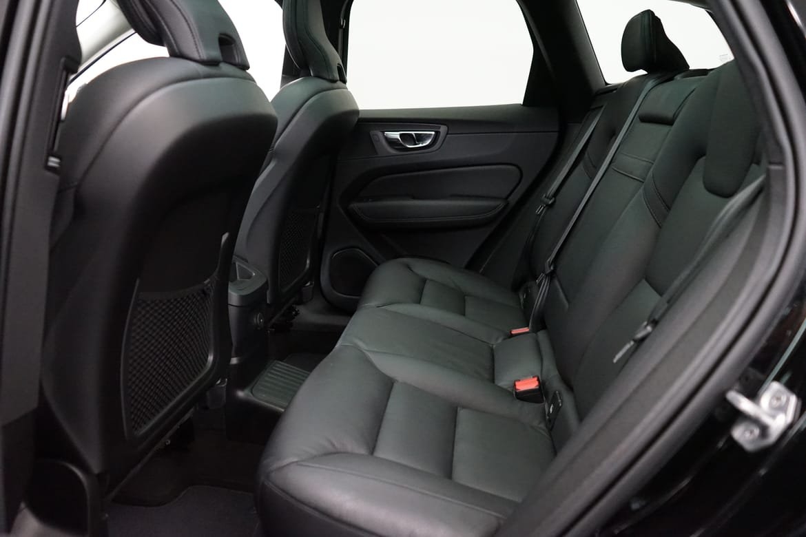 Volvo XC60 2022, kuva 7/10
